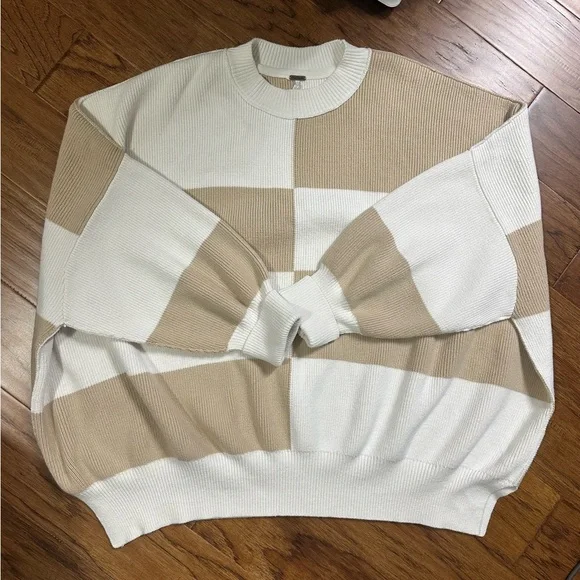 EUC Easy Street Color block Tunic Size M - Picture 2 of 4